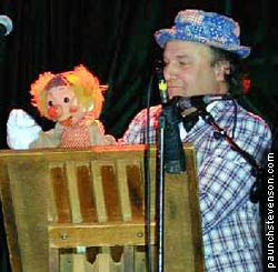 Uncle Floyd Vivino and his puppet Oogie